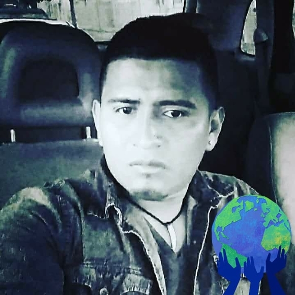 Meet your Posher, Perez - Picture 1 of 1